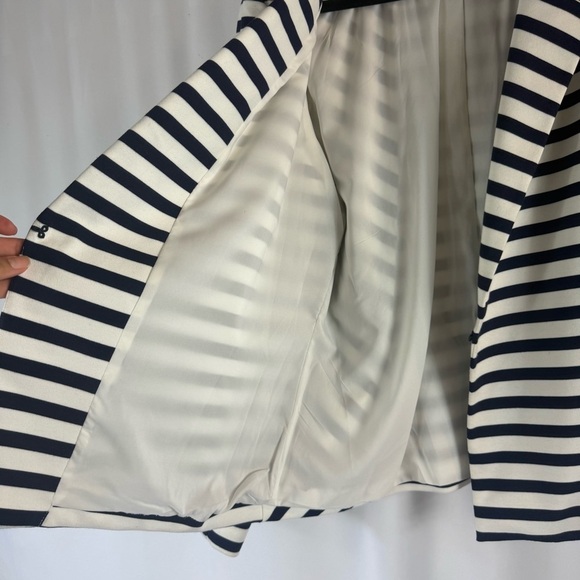 Chicos Blazer Jacket Women's
Blue White Striped Nautical
Sailor Beach - Picture 8 of 12